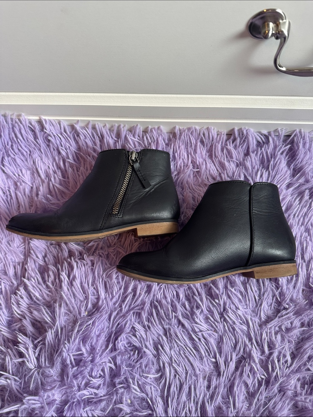 Cat & Jack Black Faux Leather Girls Ankle Boots with Side Zip Accent